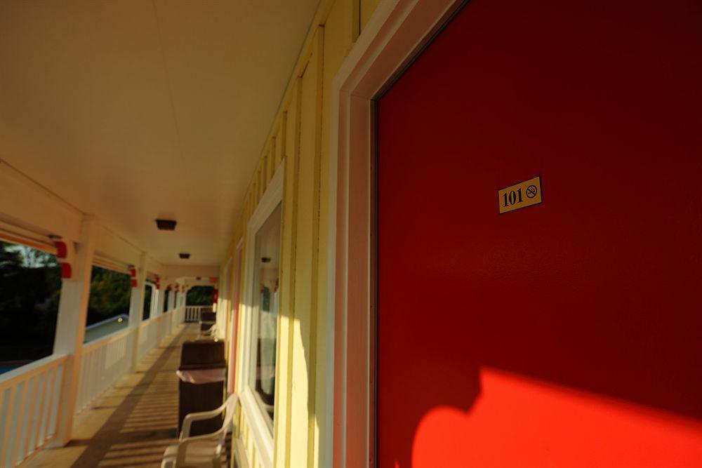 Homestead 3*