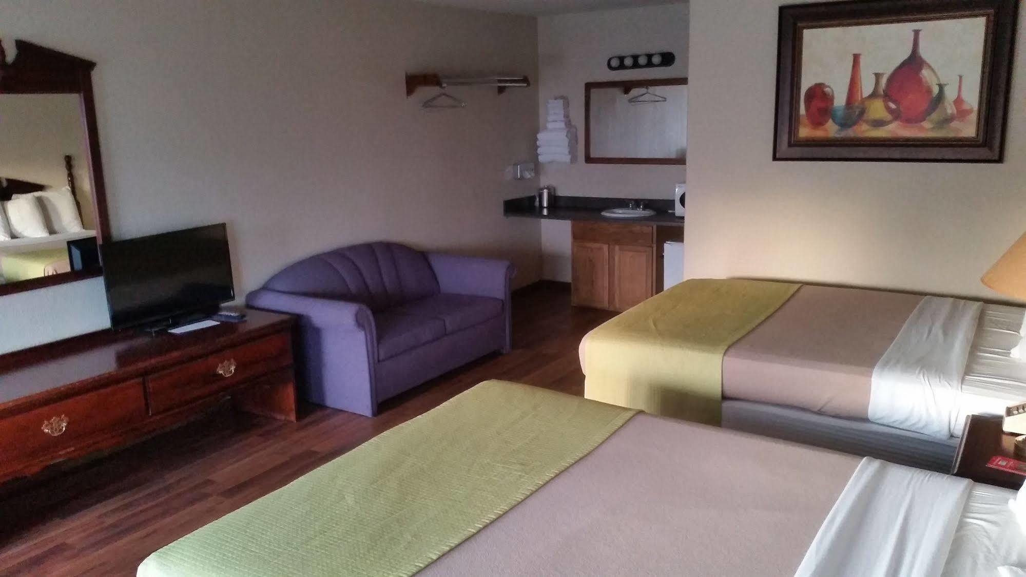 Homestead Motel 3*